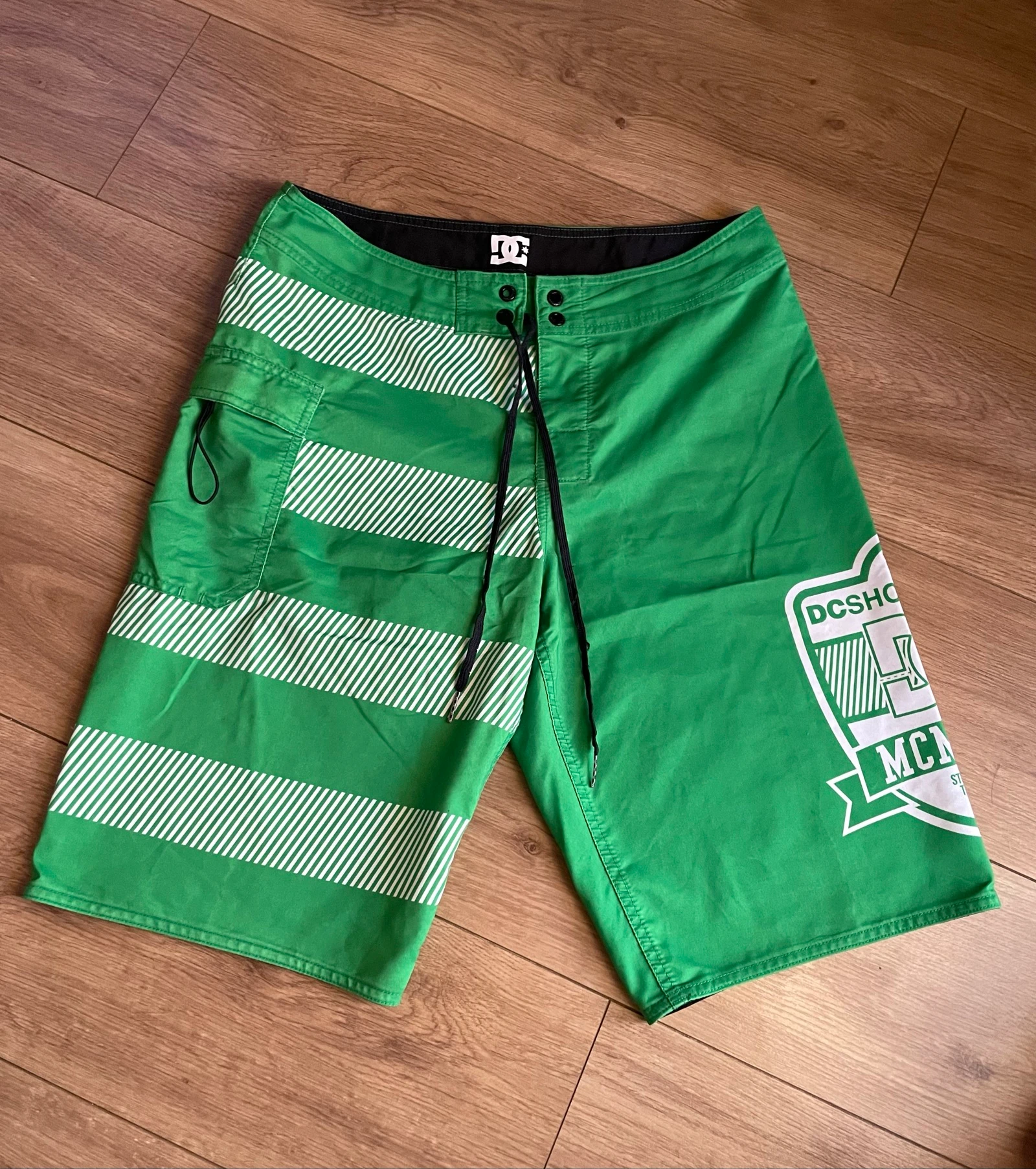 Bañador surfero DC talla 30